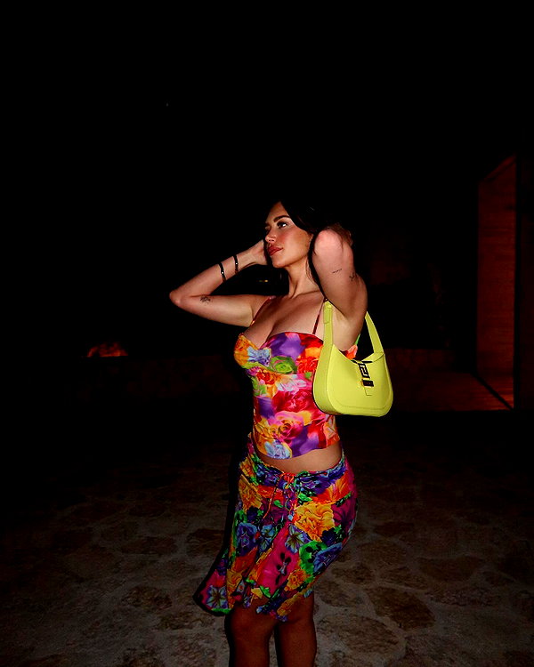 staskaranikolaou instagram image archive image