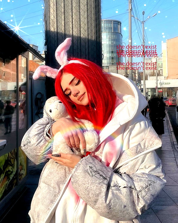 vik4au instagram image archive image