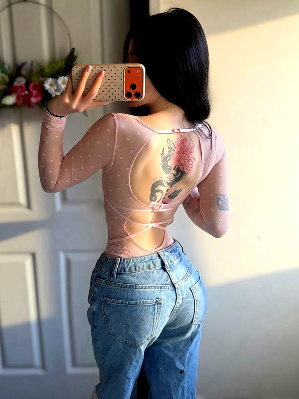 elerievans123 instagram image archive image
