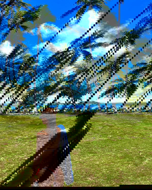 ellamwatts_ ellamwatts_ archive image