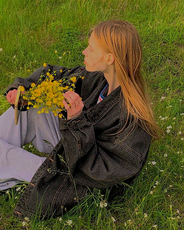 alisen.mari instagram image archive image