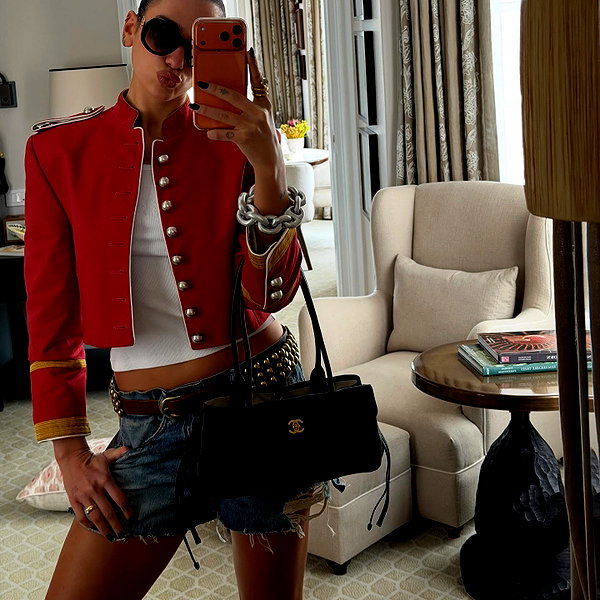 dualipa instagram image archive image