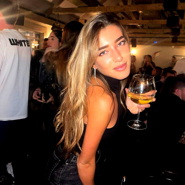 annezivi instagram image archive image