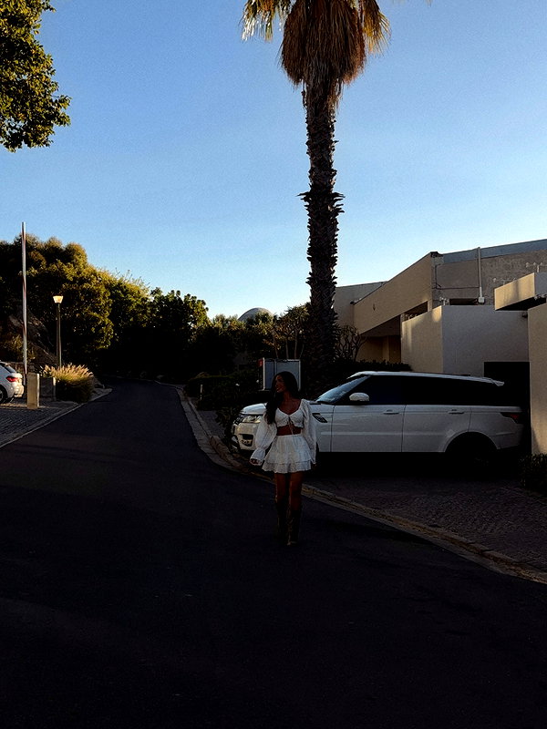 zoeliss instagram image archive image