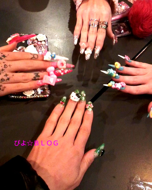 Archived image from @piyokoblog on Instagram