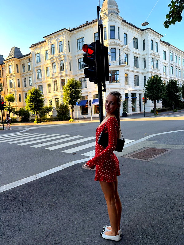 0emmamac instagram image archive image