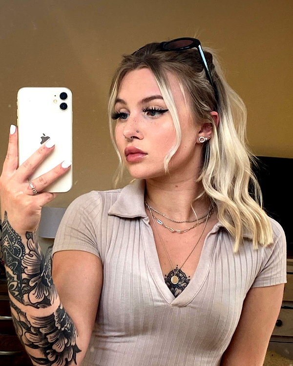 charley.chambers instagram image archive image