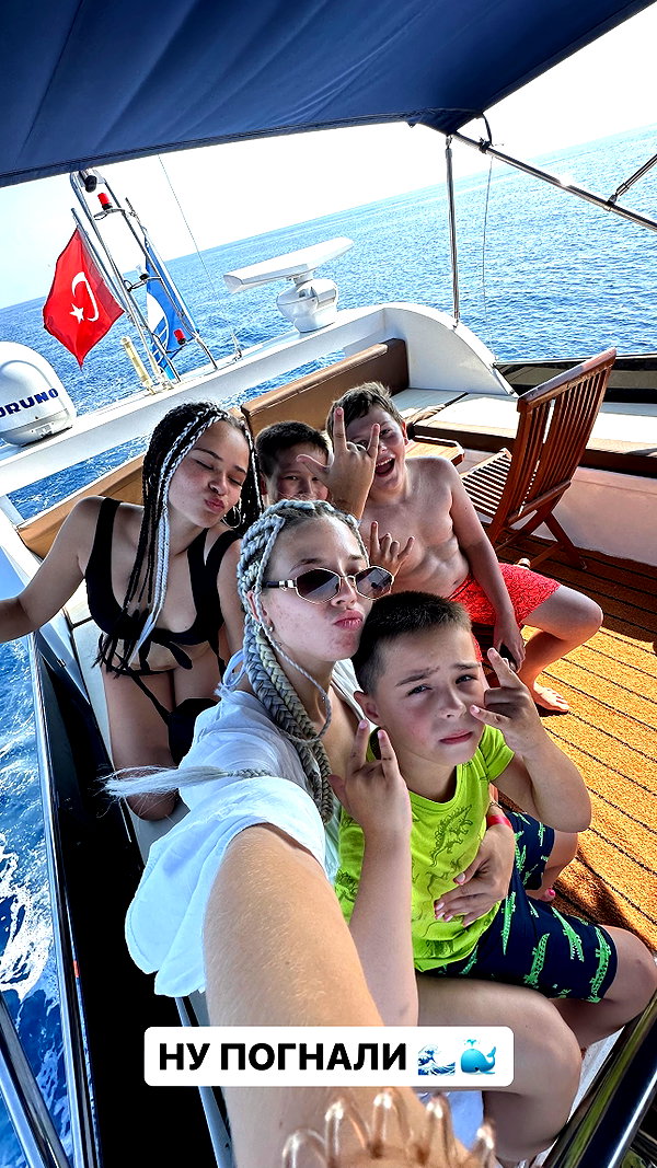 pokrov90 instagram image archive image
