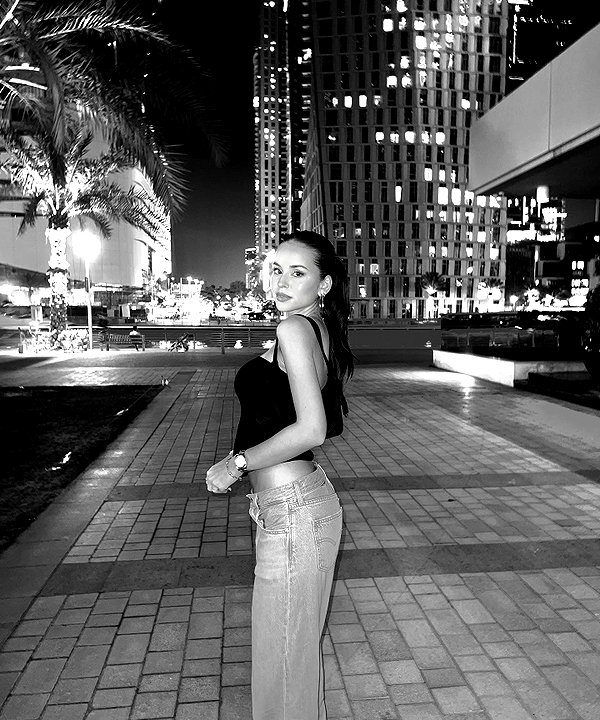 zoeliss instagram image archive image
