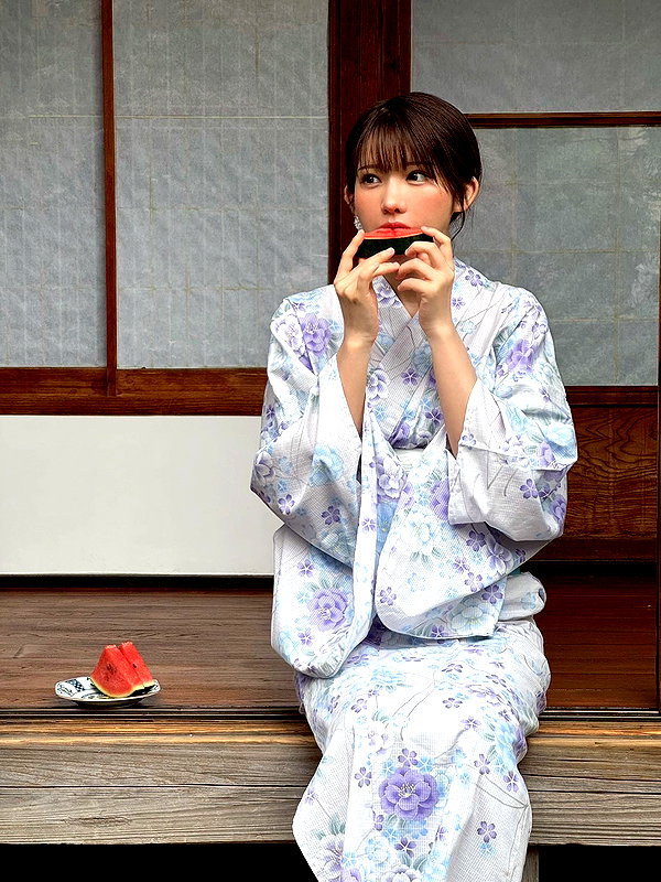 enakorin instagram image archive image