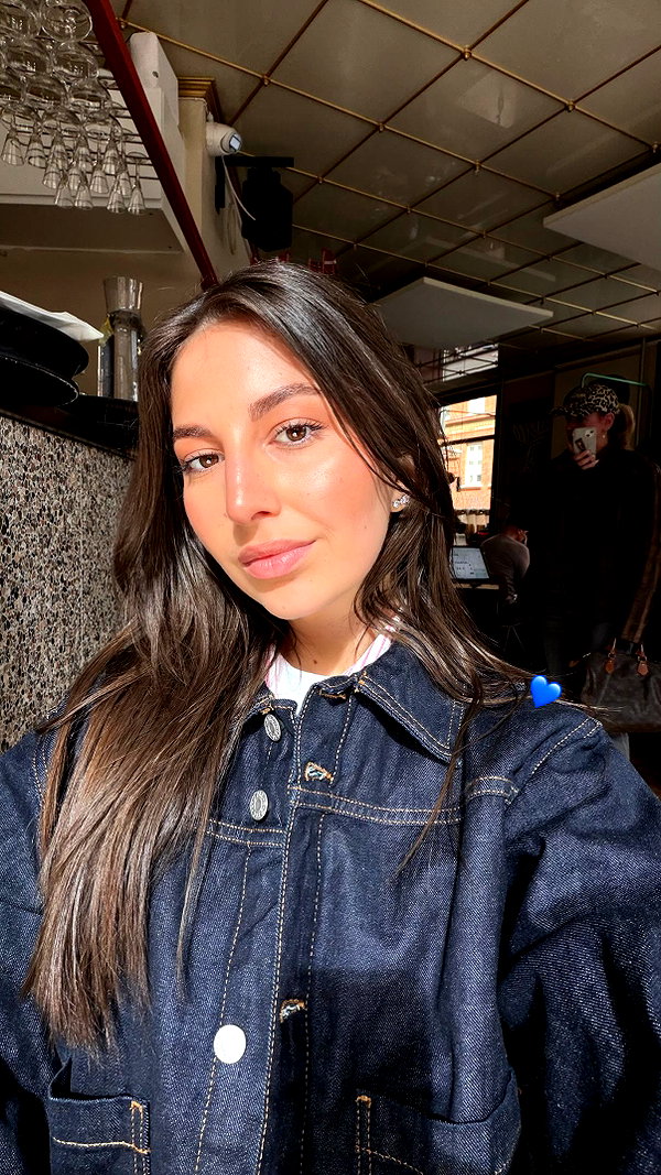 viki_dominev instagram image archive image