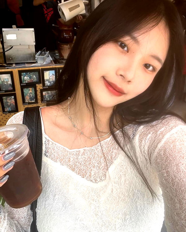 _jyying instagram image archive image