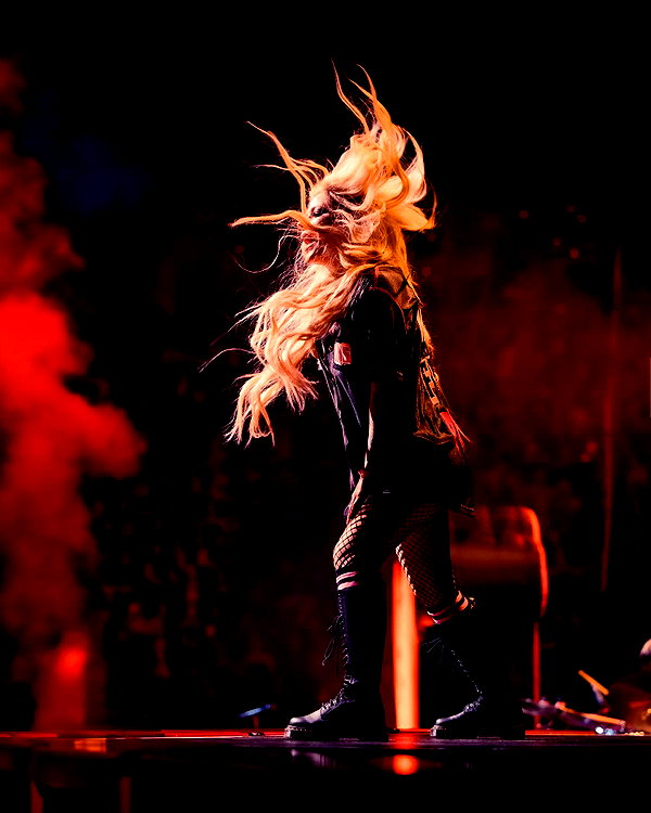 avrillavigne instagram image archive image