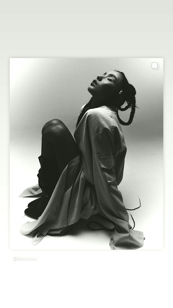 kkwwwv instagram image archive image