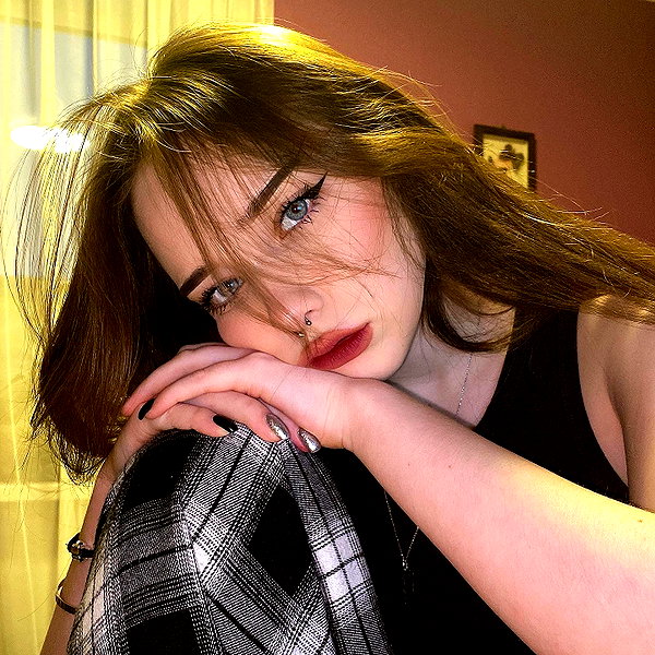 vslunz instagram image archive image