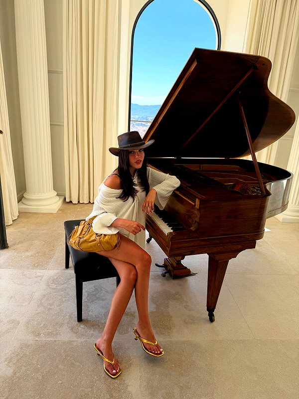 mariagabrielasantos instagram image archive image