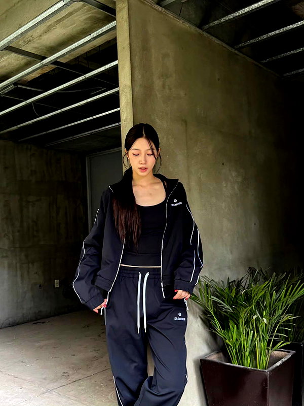 zuhazana instagram image archive image