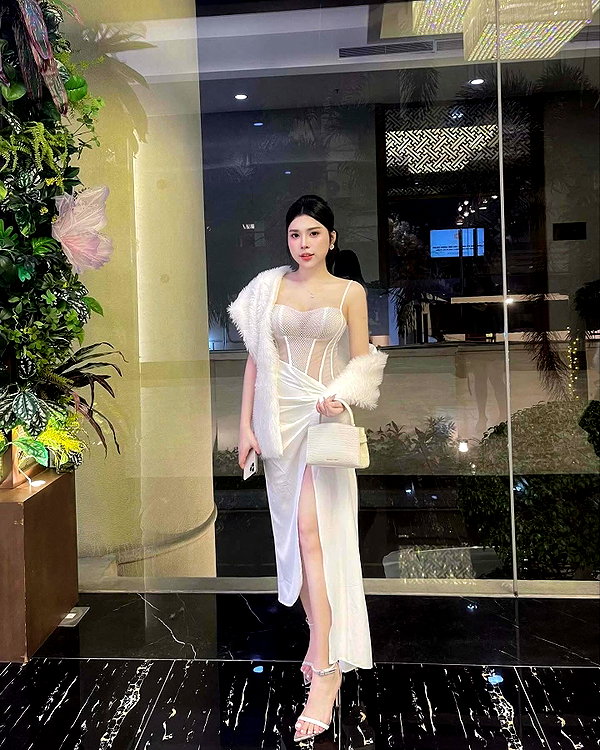 lyhythuedoxinh instagram image archive image