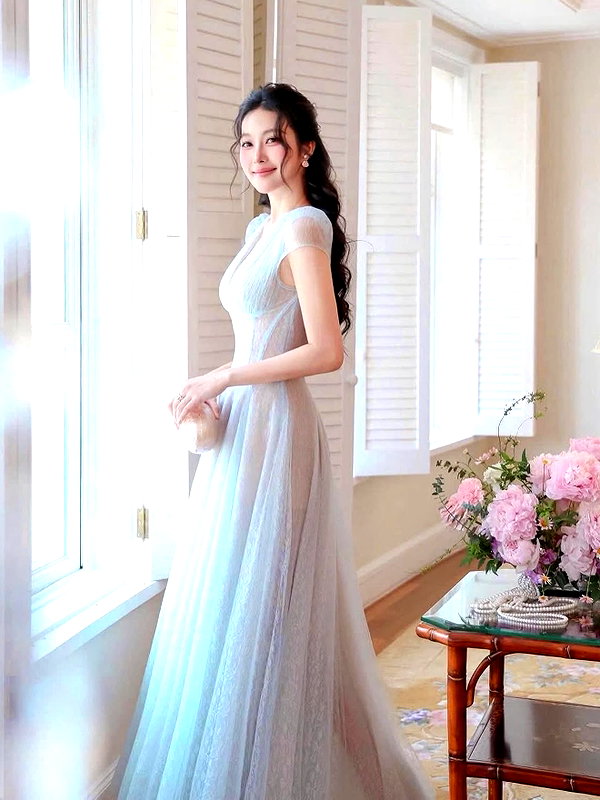 lyhythuedoxinh instagram image archive image
