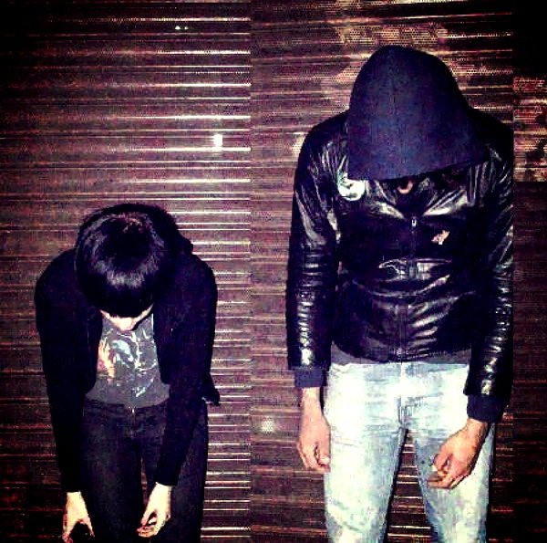 9unxx7 instagram image archive image