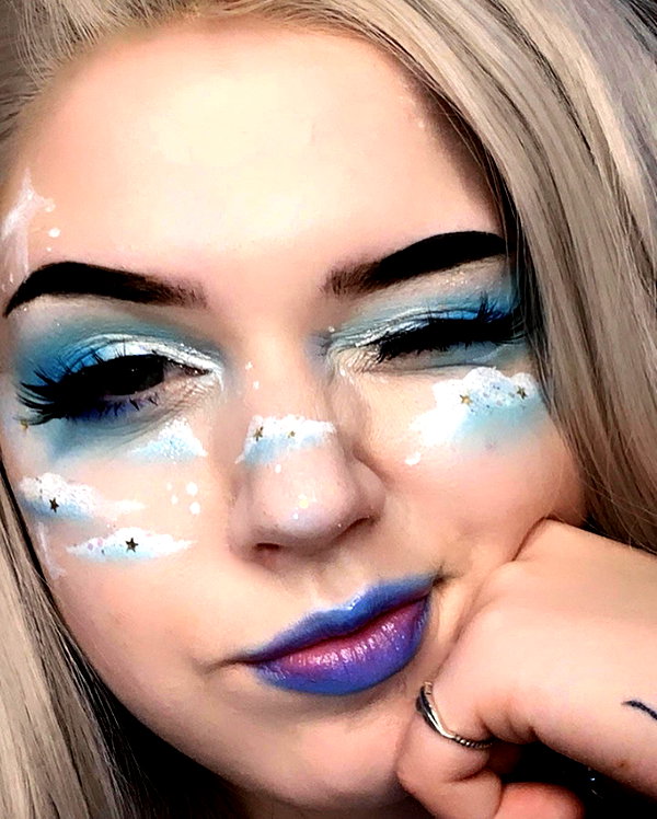 yeahimcaroline instagram image archive image