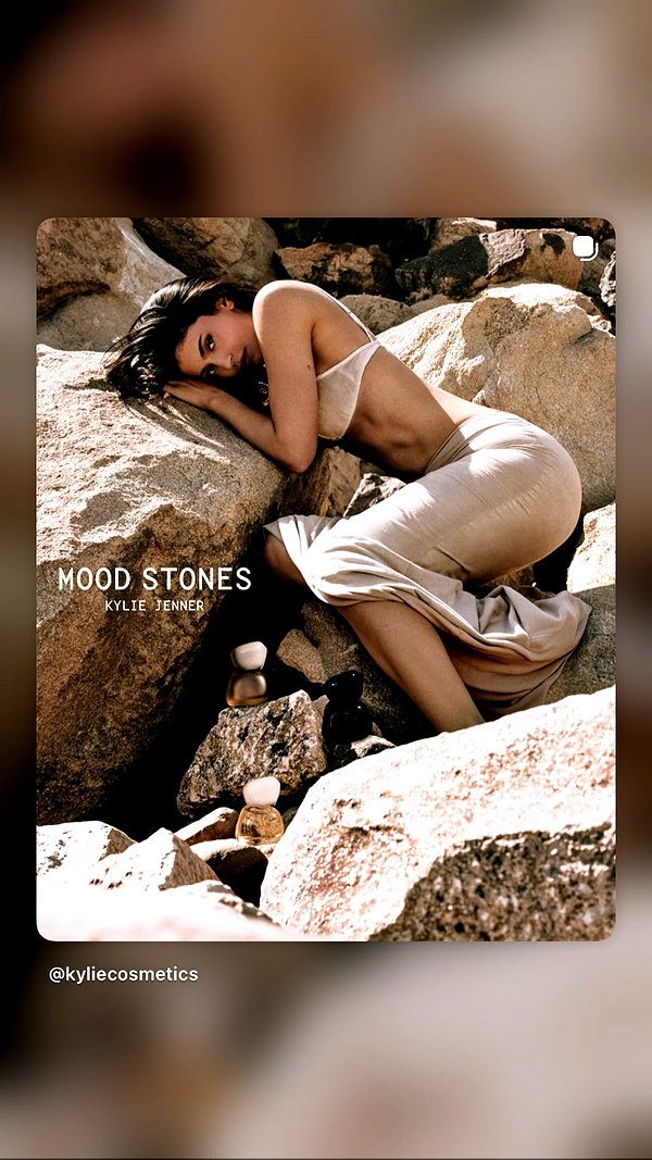 kyliejenner kyliejenner archive image