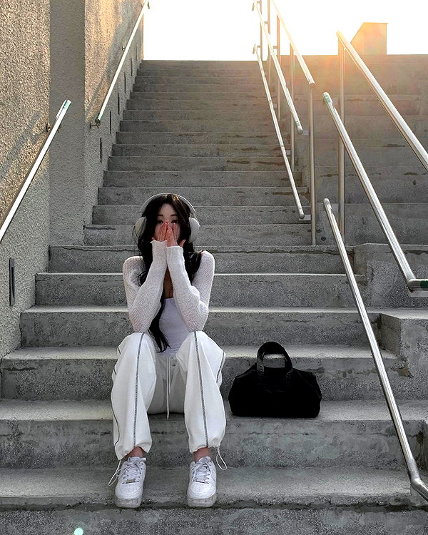 daxbin instagram image archive image