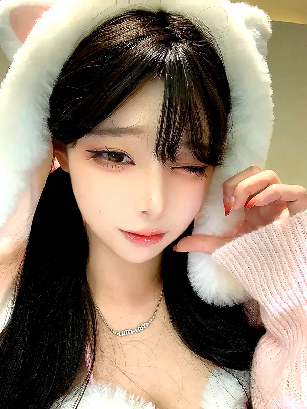 yingyinng_ instagram image archive image