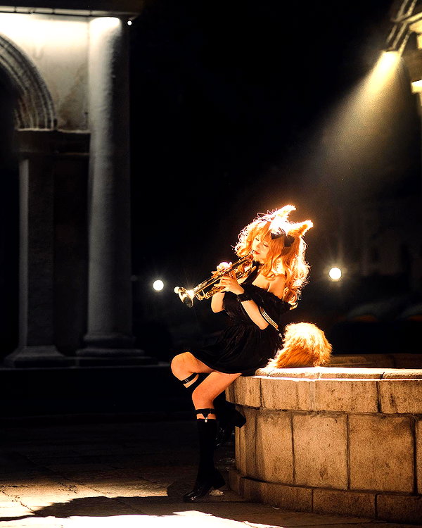xier_cos instagram image archive image