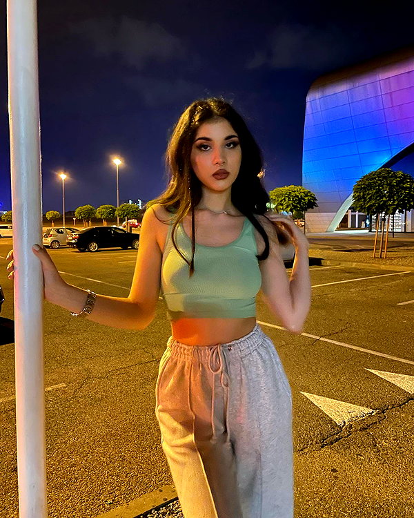 owlydiaa instagram image archive image