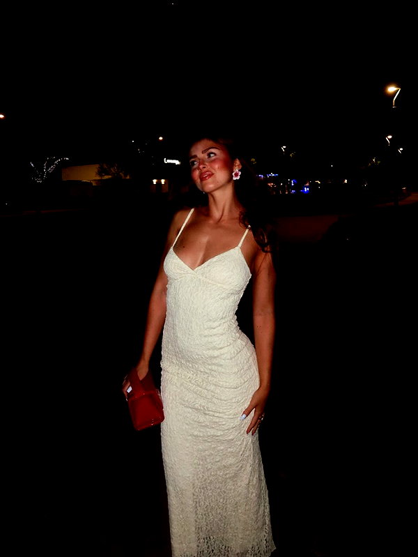 lauraurruu instagram image archive image