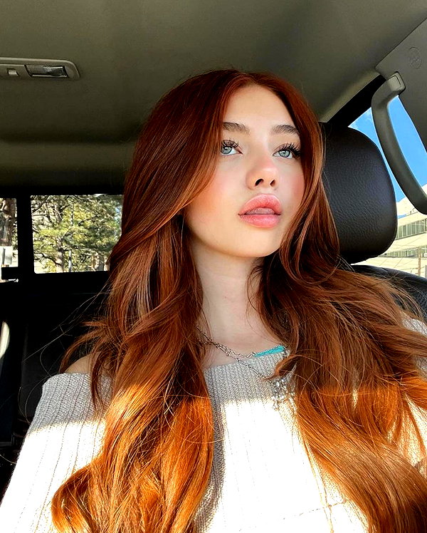 baddiesessence instagram image archive image
