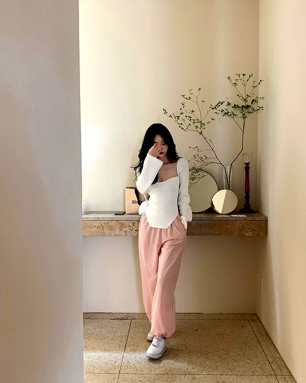 daxbin instagram image archive image