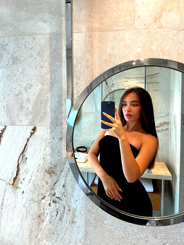 veroni22ka instagram image archive image