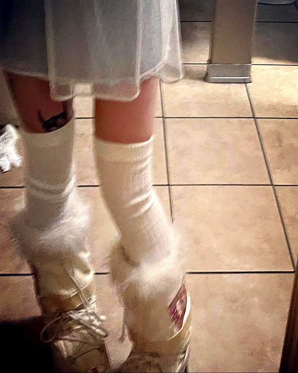 haileylayfield instagram image archive image