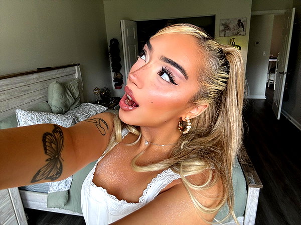 v.qx instagram image archive image