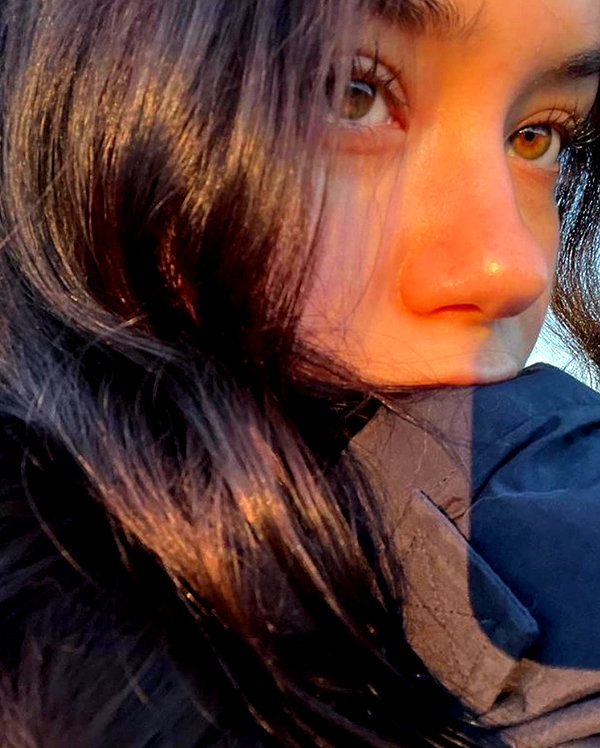 baddiesessence instagram image archive image