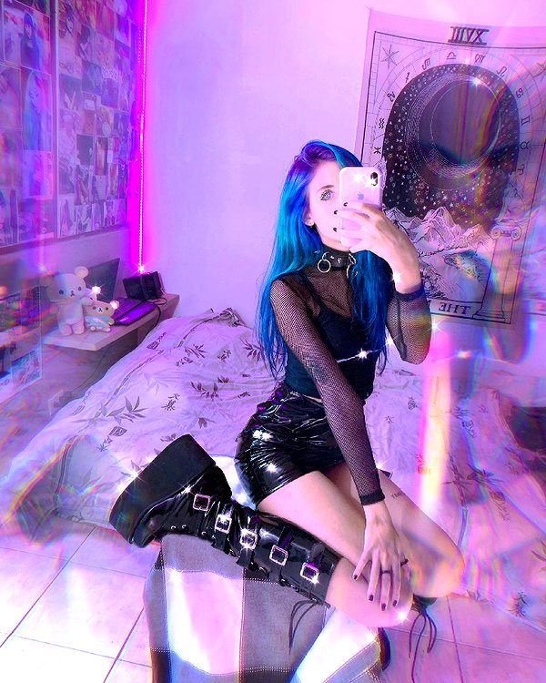 jadelaverne instagram image archive image