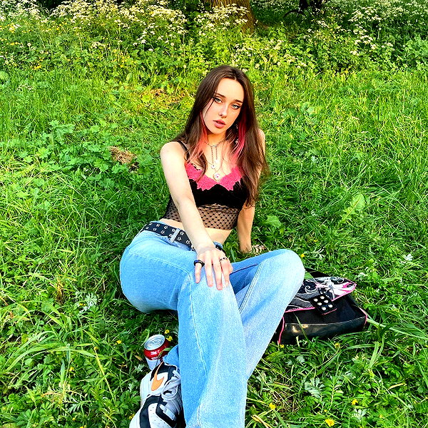leanxhrt instagram image archive image
