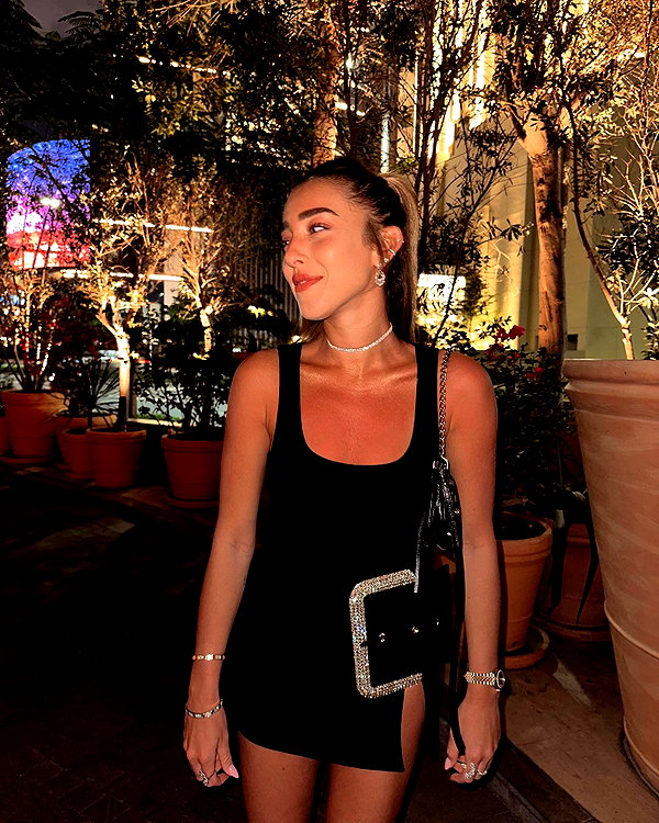 annezivi instagram image archive image