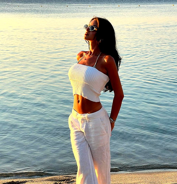 zoeliss instagram image archive image