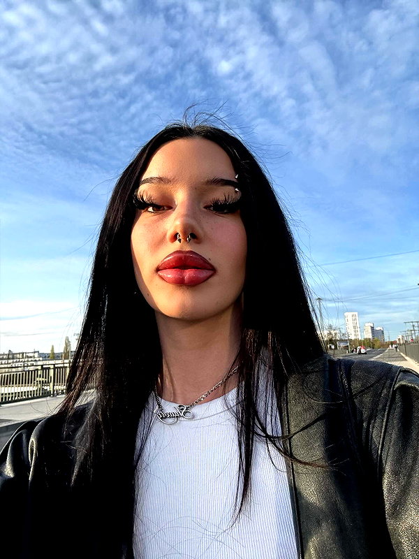 shawtysuzi instagram image archive image