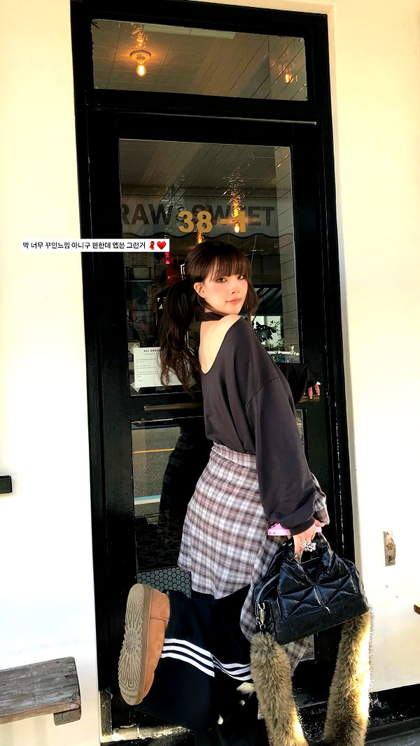 Archived image from @gu__zzzi on Instagram