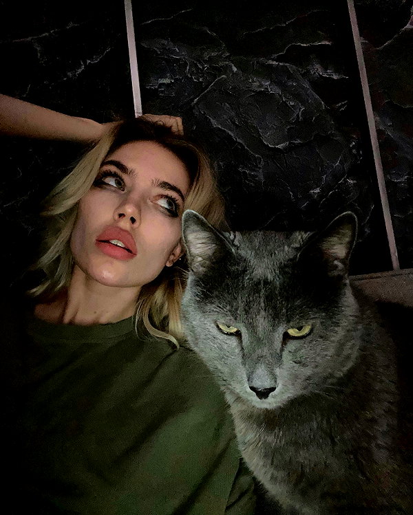 anya4everr instagram image archive image