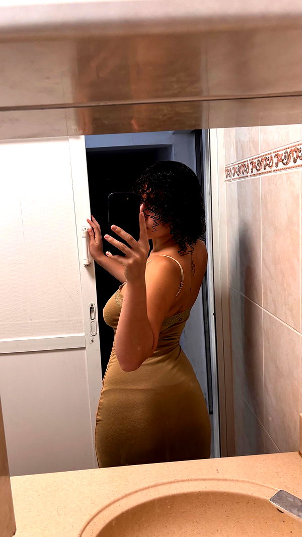 alma.almog instagram image archive image