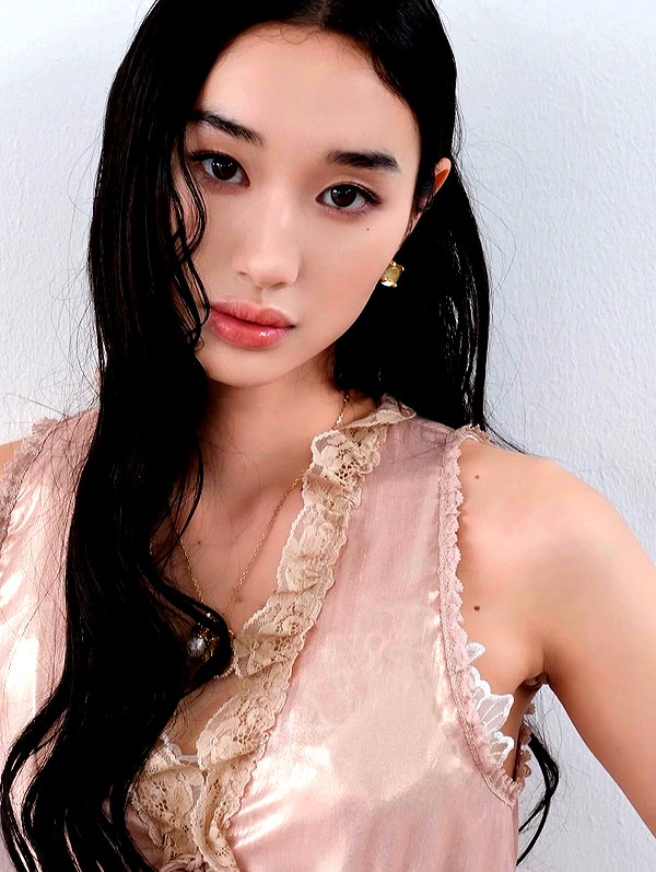 fair_mua instagram image archive image