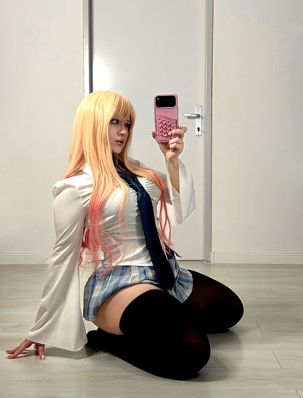 andasrose instagram image archive image