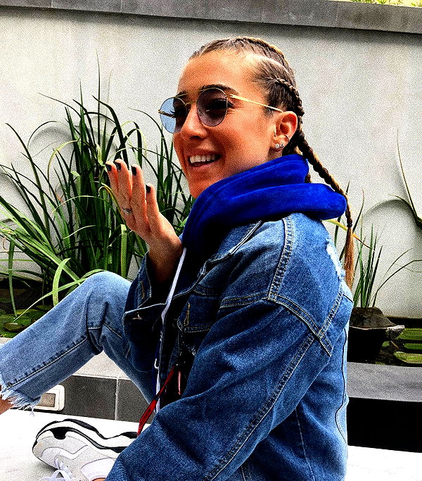 annezivi instagram image archive image