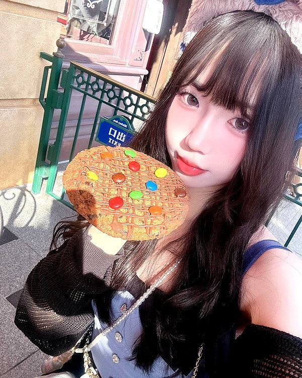 e.11lie instagram image archive image