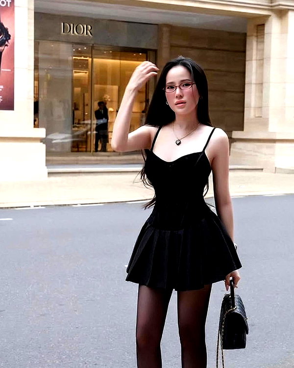 lyhythuedoxinh instagram image archive image